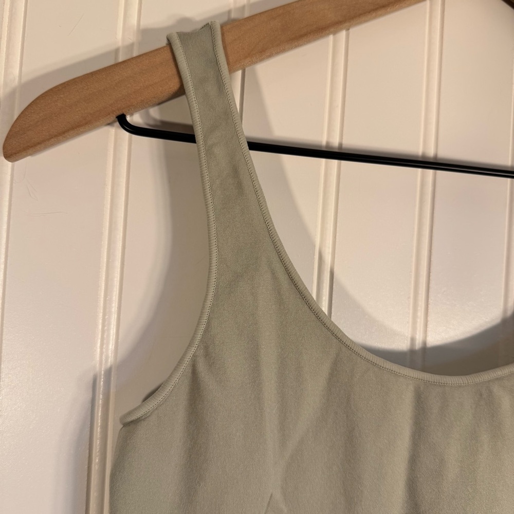 SKIMS Smoothing Seamless Tank Snap Bodysuit Light Green Size L/XL - Picture 3 of 9